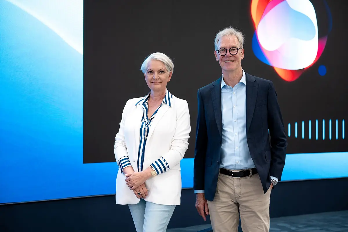 Photo 2: Sandra Wagner and Ralf Sammeck